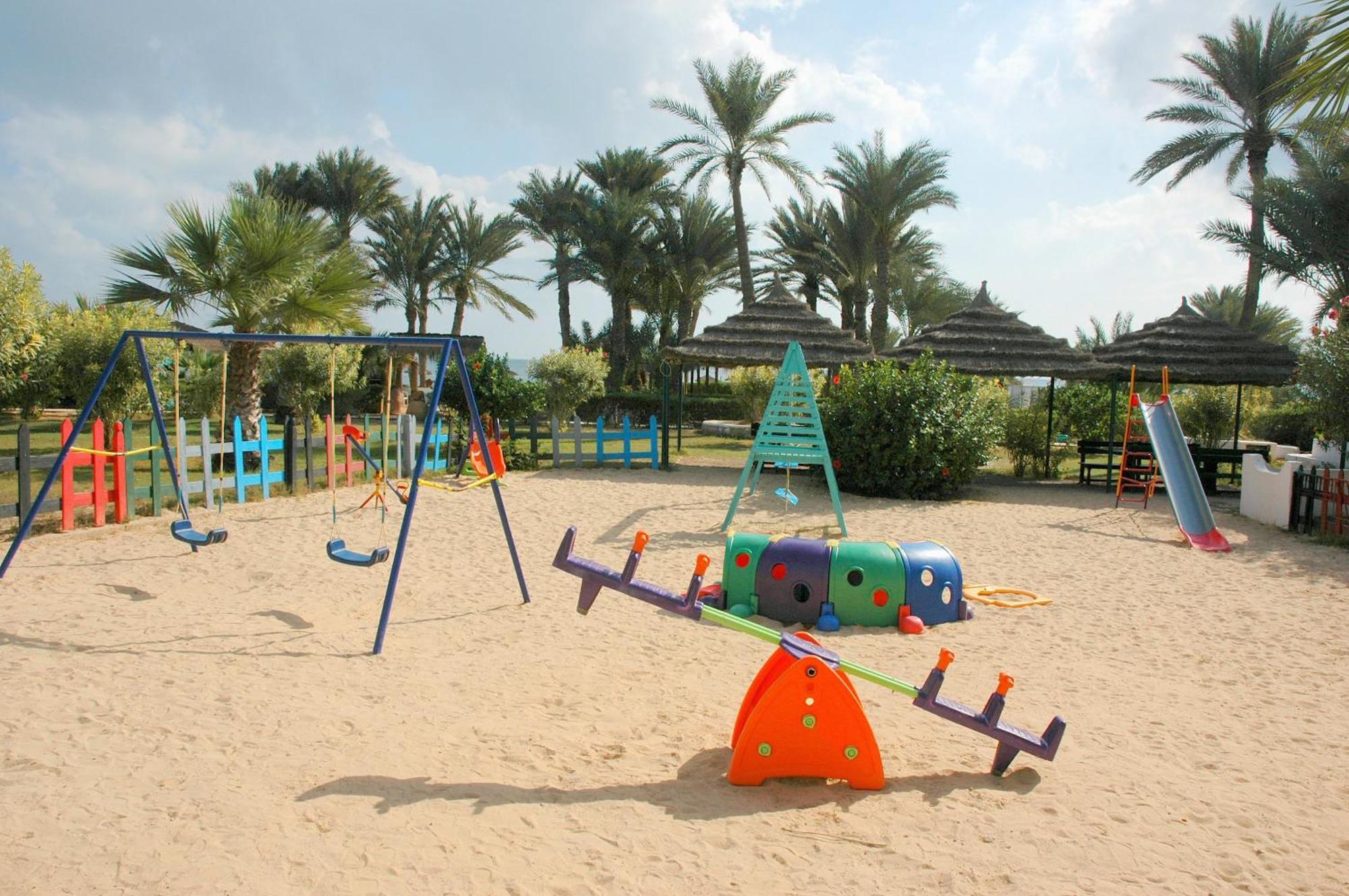 Golf Beach Aghīr Екстериор снимка